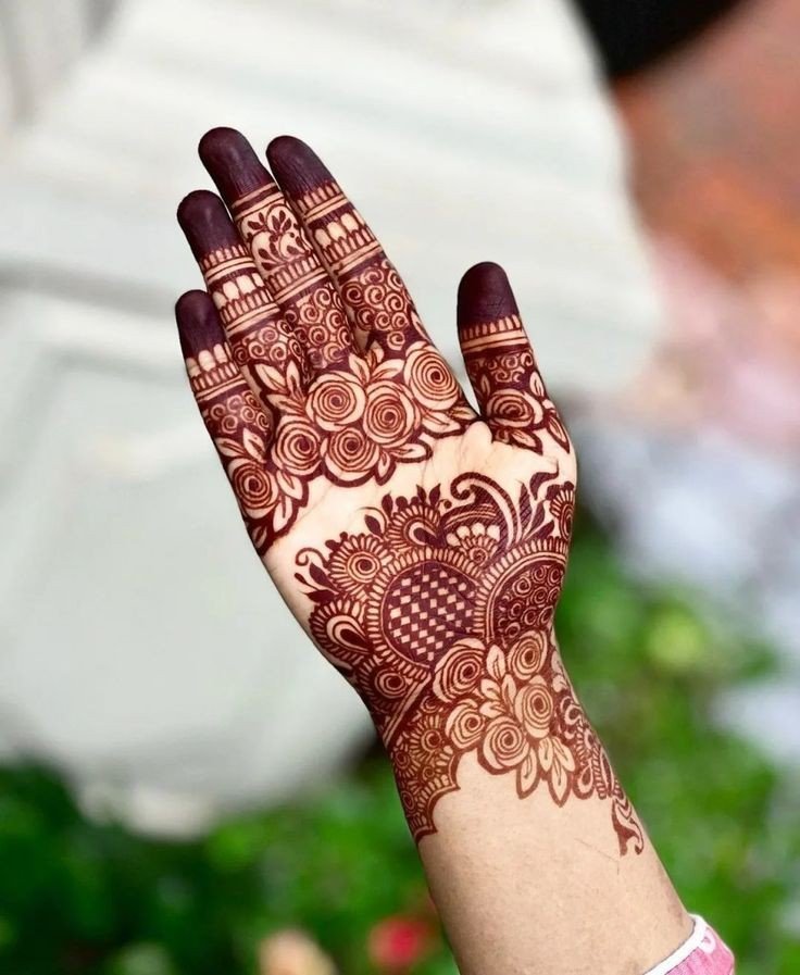 mehndi design girl photo