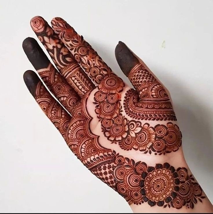 mehndi design girl photo