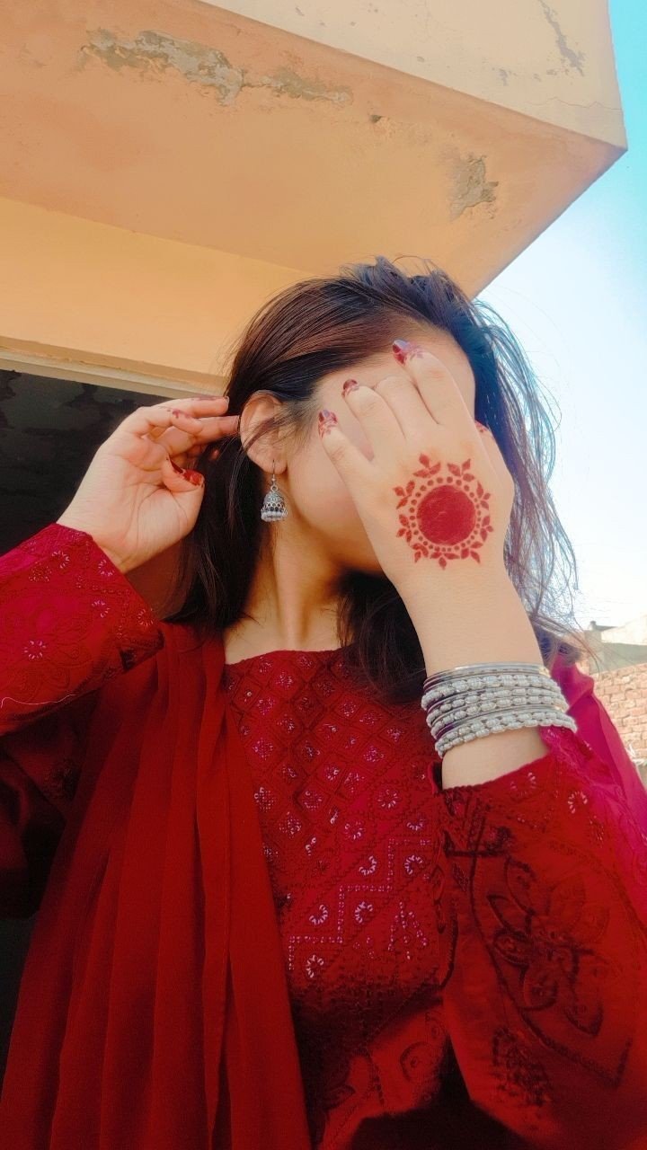 mehndi design girl photo