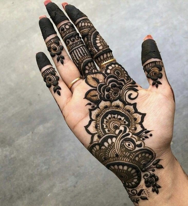 mehndi design girl photo