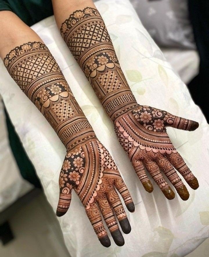 mehndi design girl photo