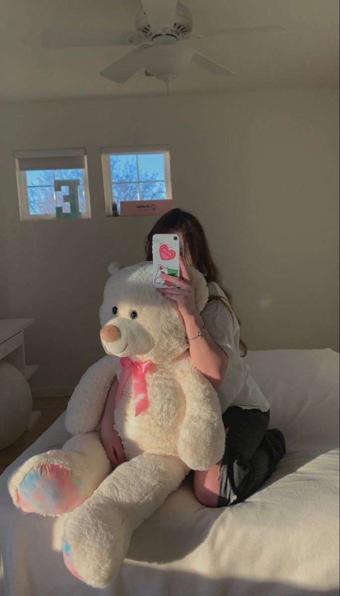 Girl with teddy bear dp for instagram