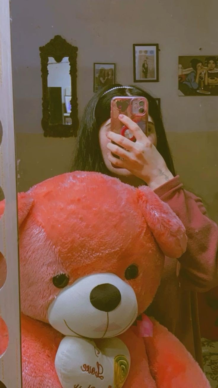 Girl with teddy bear dp for instagram