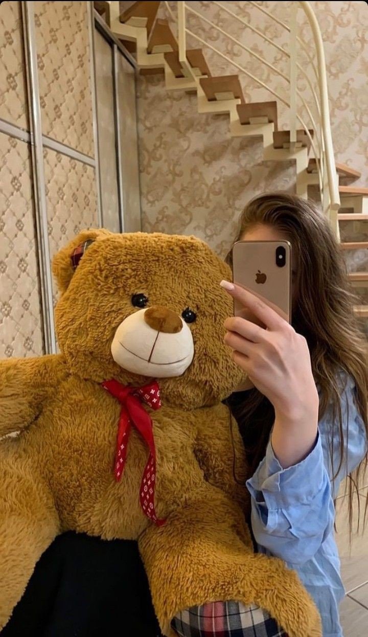 Girl with teddy bear dp for instagram