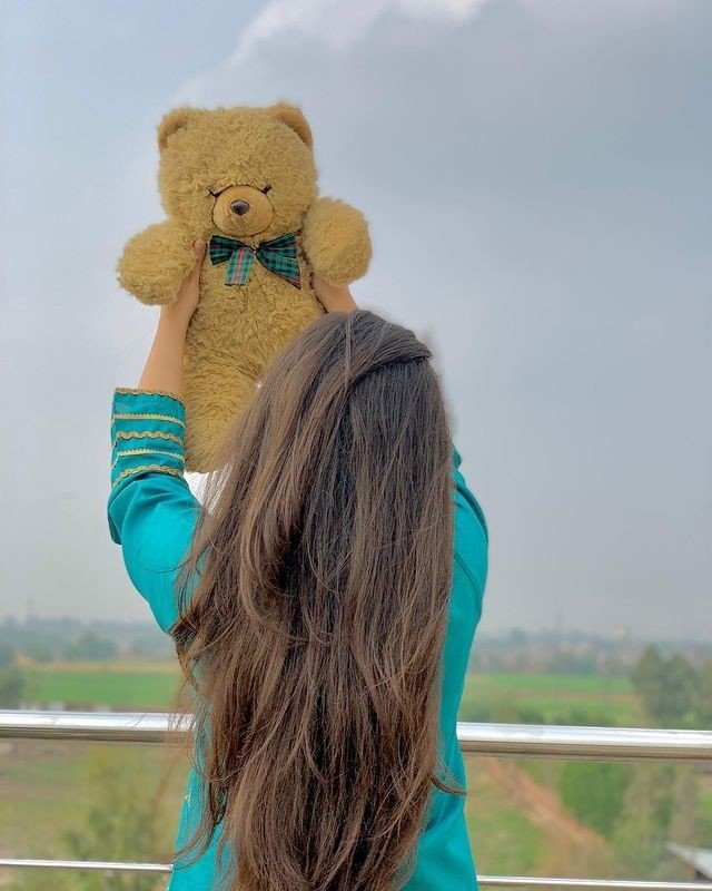 Girl with teddy bear dp for instagram